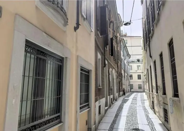 Cinema Apartment Milan